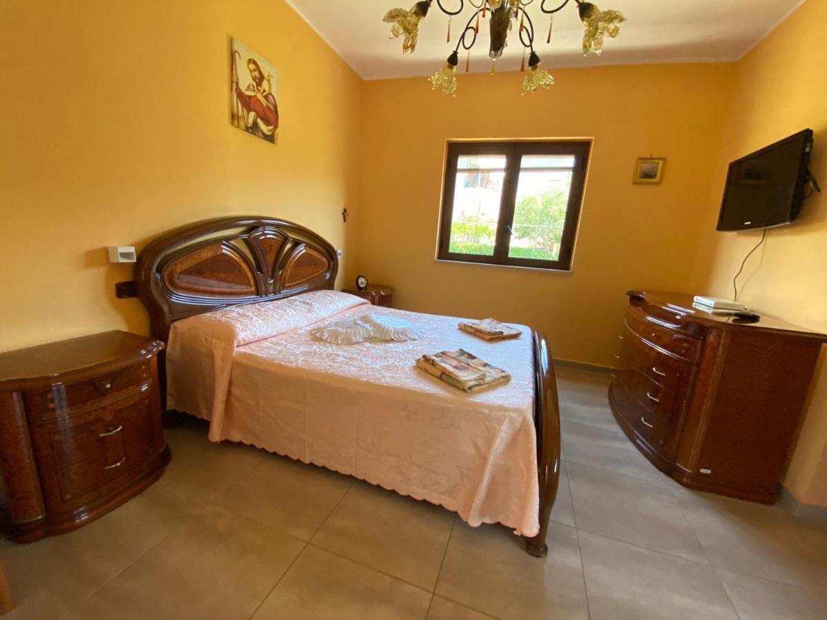 אגרופולי Villa Ida מראה חיצוני תמונה